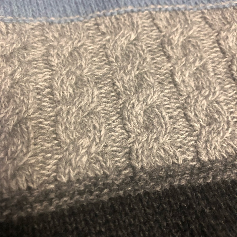 Vintage striped sweater 🤍 - Picture 4 of 5